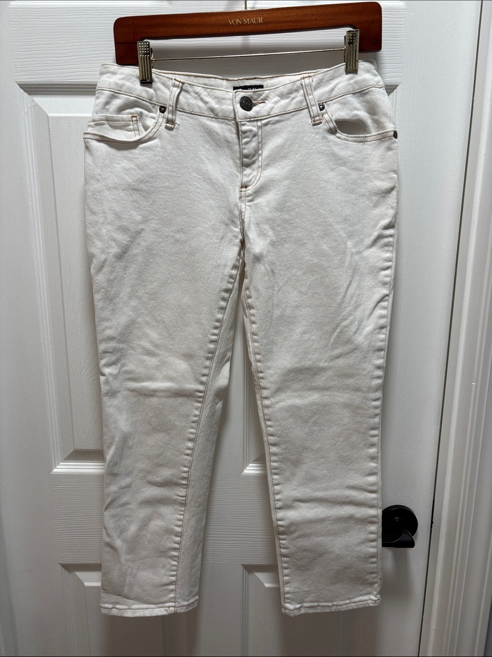 Off White Women's crop Jeans